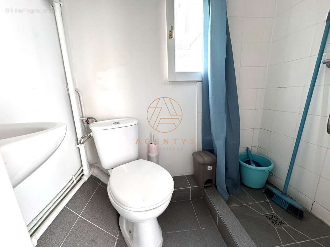 Appartement à PARIS-2E