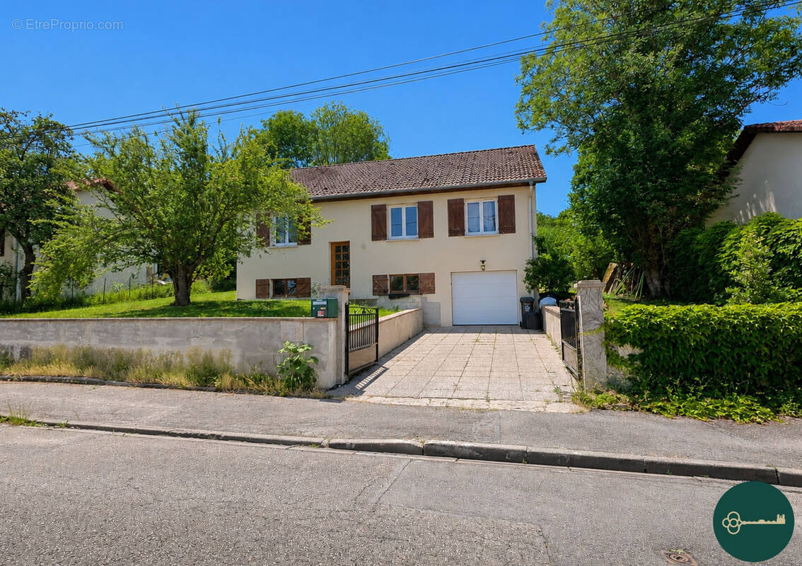 Maison à TOUL