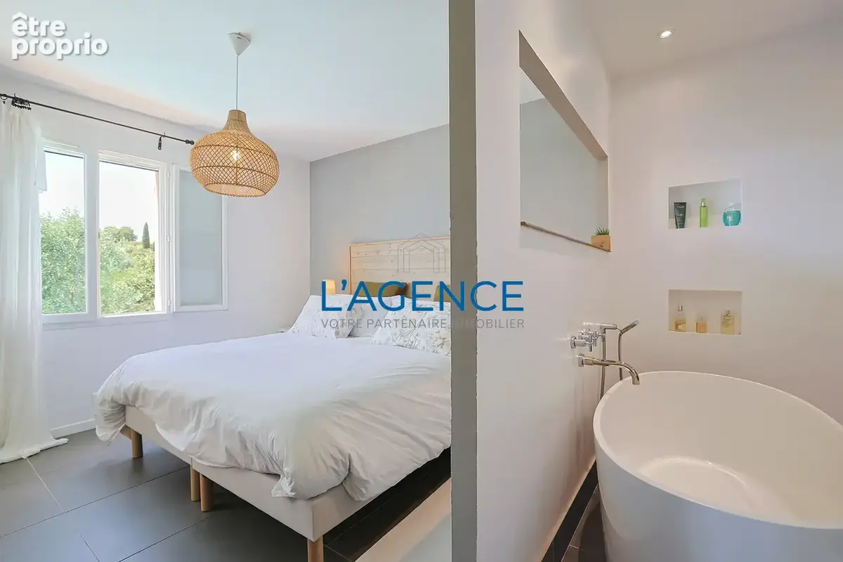 Villa de 154m2 avec VUE MER et piscine dans un domaine privé et sécurisé - photo 9