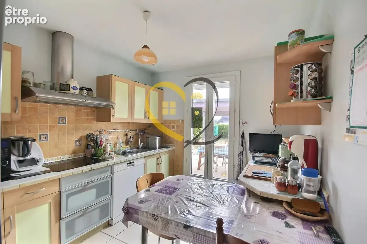 Maison 92 m² avec sous-sol complet - photo 3