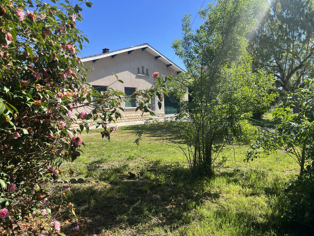 Maison à L'ISLE-EN-DODON