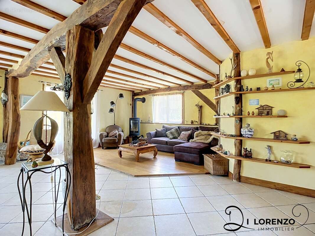 Maison à vendre 232 m² habitable LEPIN LE LAC (73) - photo 2