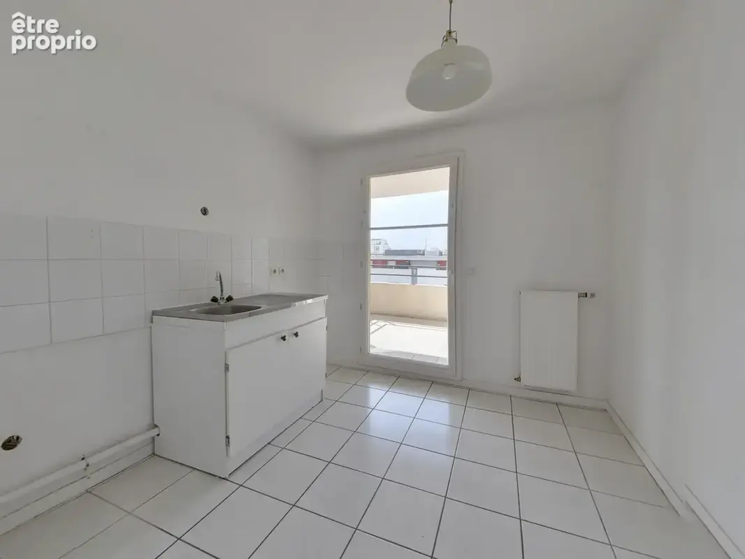 Vaste 4 pièces + cuisine de 82m2 traversant en étage élevé grenoble vigny-musset le panorama - photo 4