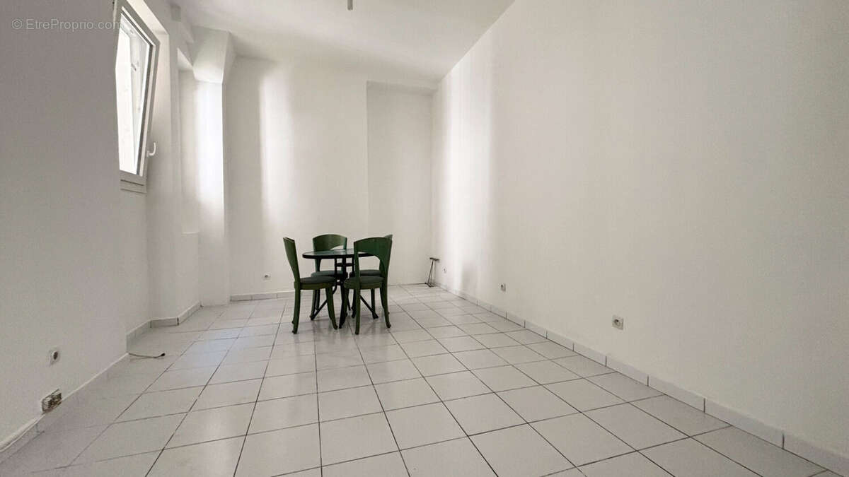 Appartement à CORBEIL-ESSONNES
