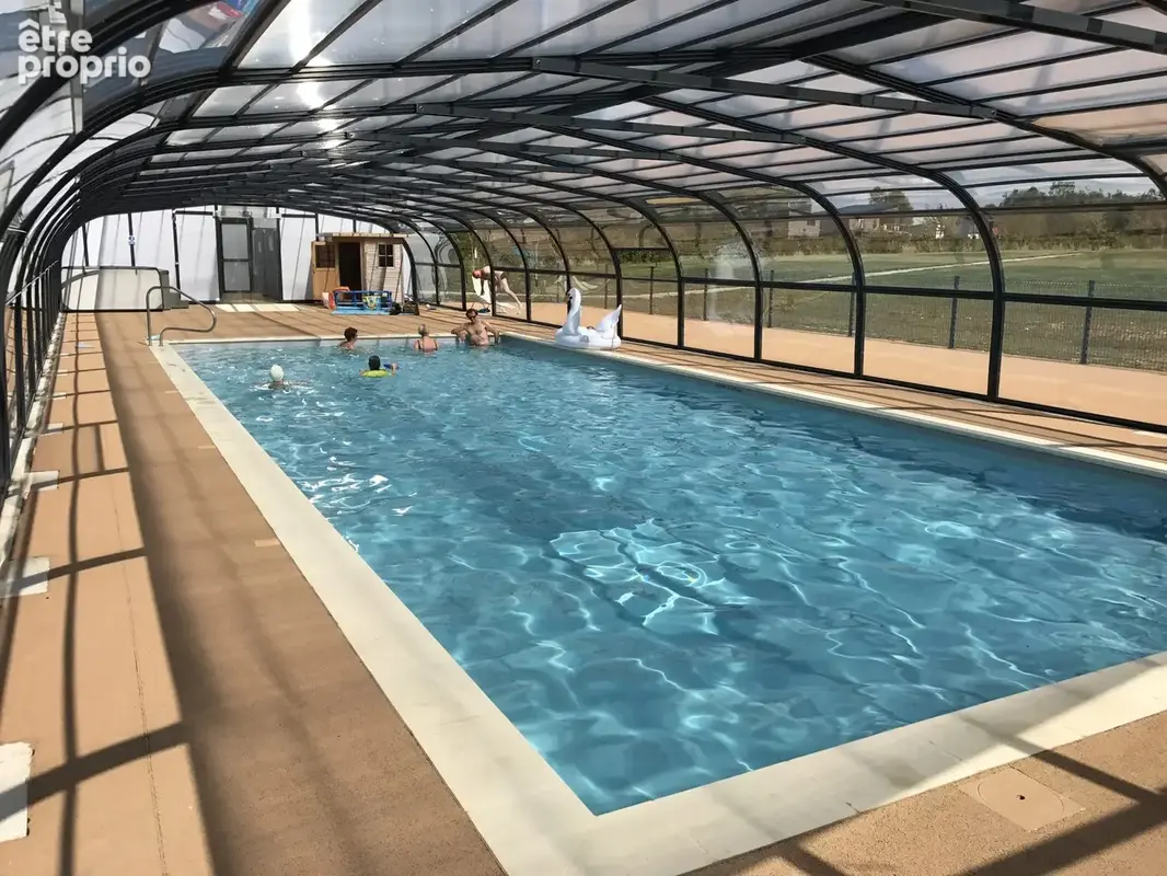 piscine chauffée réservée aux résidents