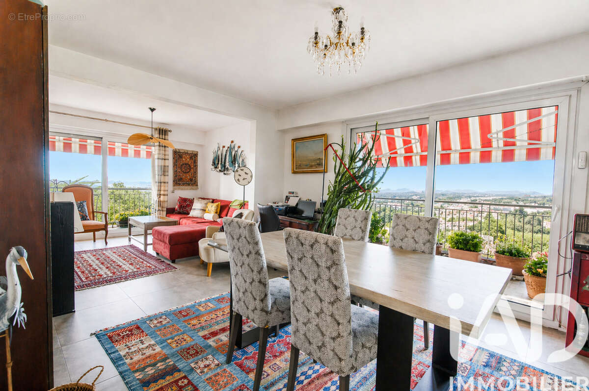 Photo 9 - Appartement à SAINT-RAPHAEL