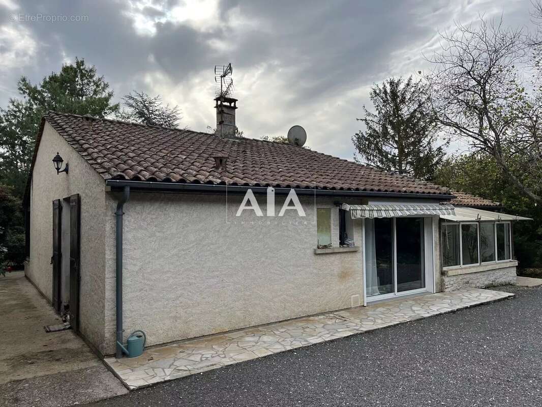 Maison à FONTENILLE