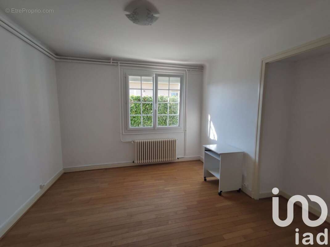 Photo 8 - Maison à BOURBON-LANCY