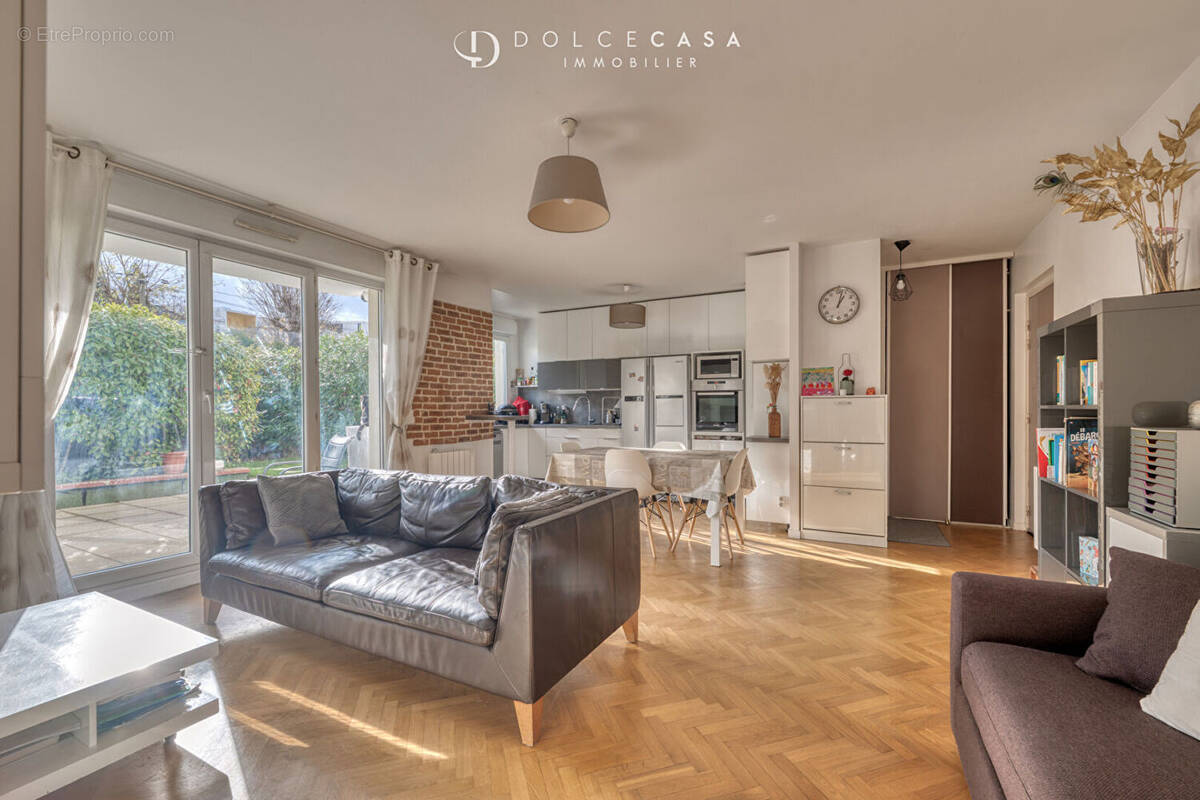 Appartement à LE PERREUX-SUR-MARNE