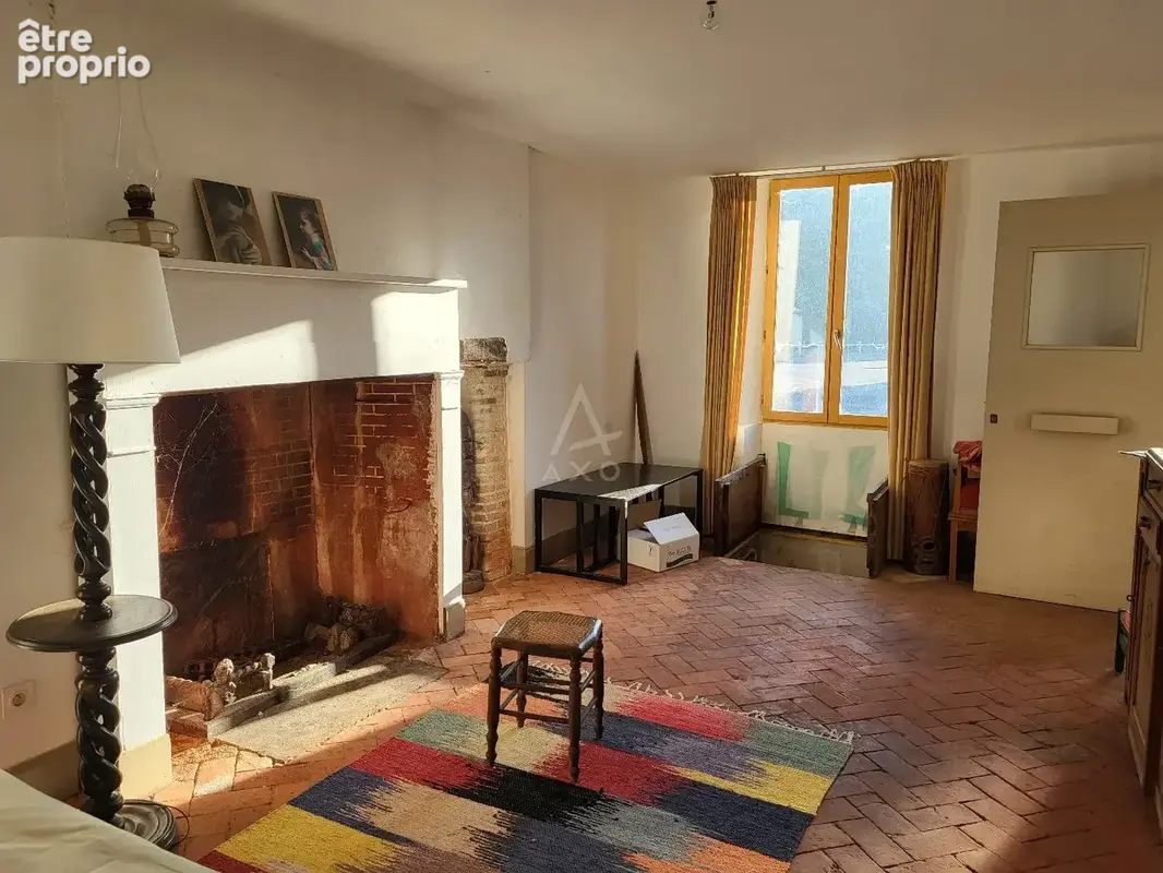 FROMENTIERES  : MAISON en PIERRE de 11 PIECE avec DEPENDANCE de 208 m² sur une parcelle de 1.407  m² - photo 13