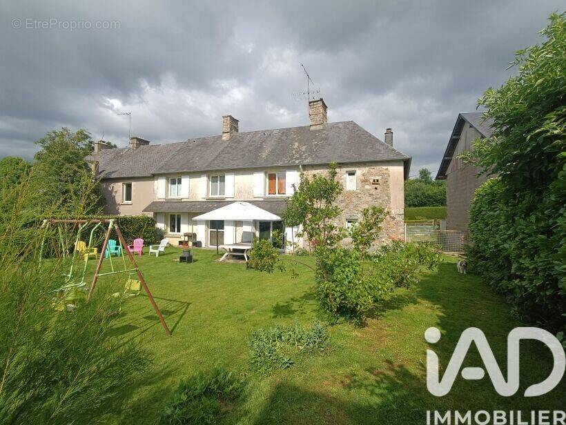 Photo 1 - Maison à SAINT-SAUVEUR-LENDELIN