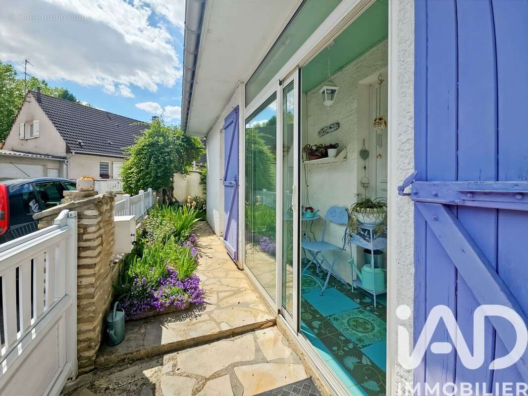 Photo 2 - Maison à ROISSY-EN-BRIE