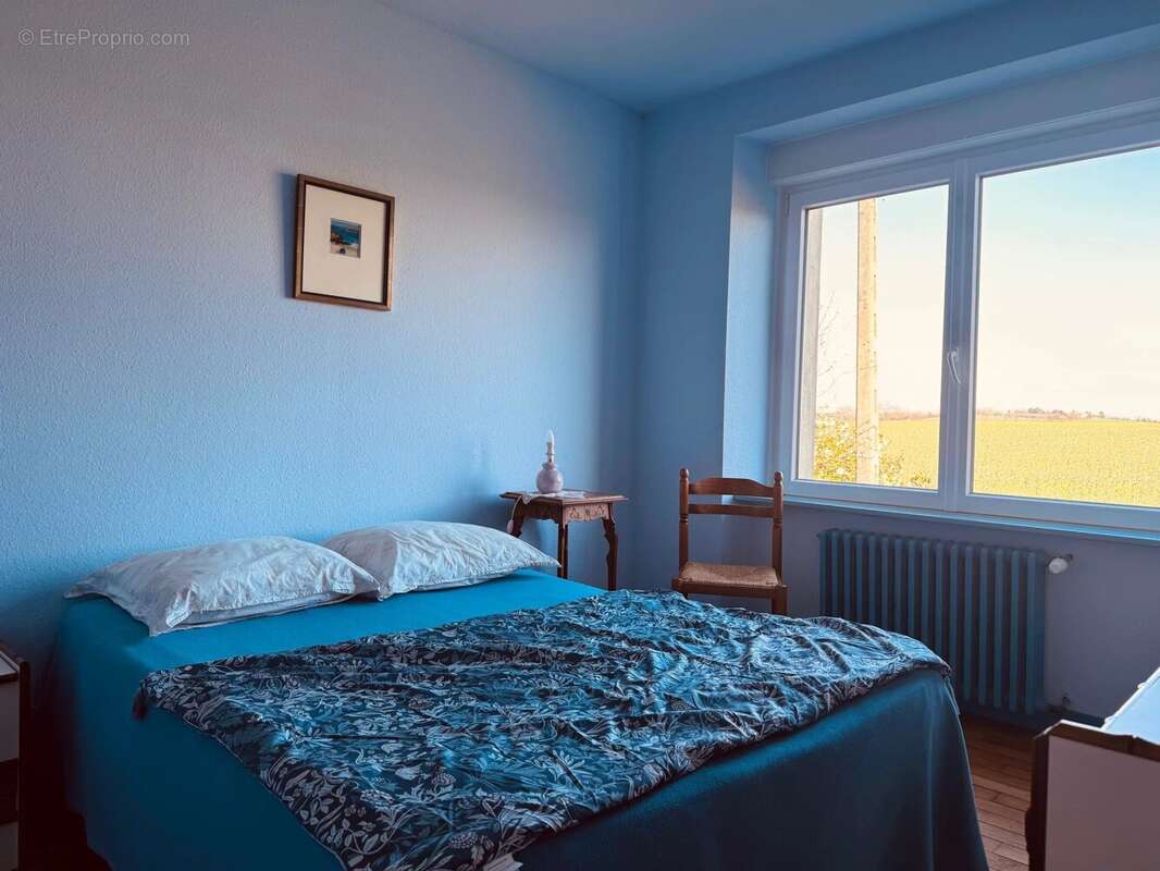 Maison à SAINT-SEGAL