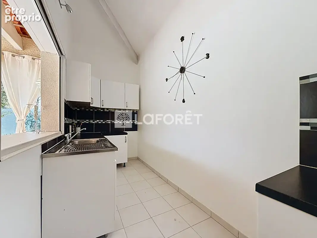 Le Montellier Maison familiale à vendre de 236 m² avec piscine et double garage - photo 20