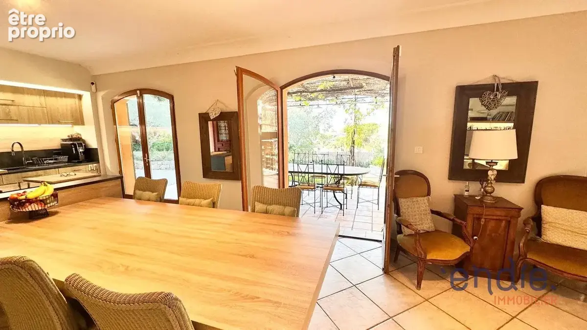 A Lorgues, charmante bastide de 158m2, 4 chambres, studio et piscine - photo 20