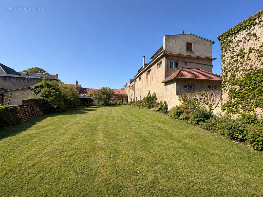 Maison à SCY-CHAZELLES