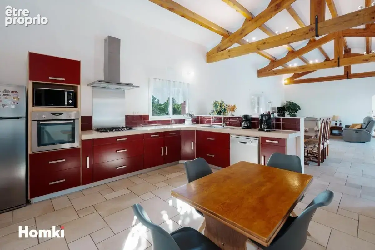 Maison/Villa T8 de 227 m² à Gigean 34770 - photo 3