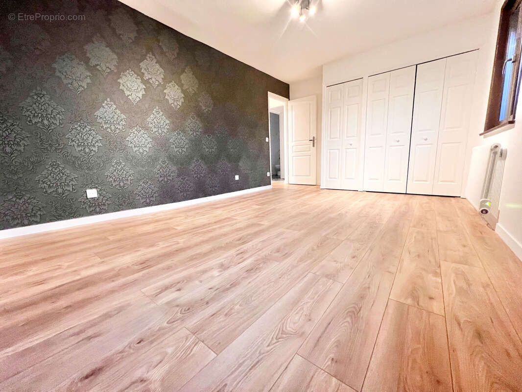 Maison à FRANQUEVILLE-SAINT-PIERRE