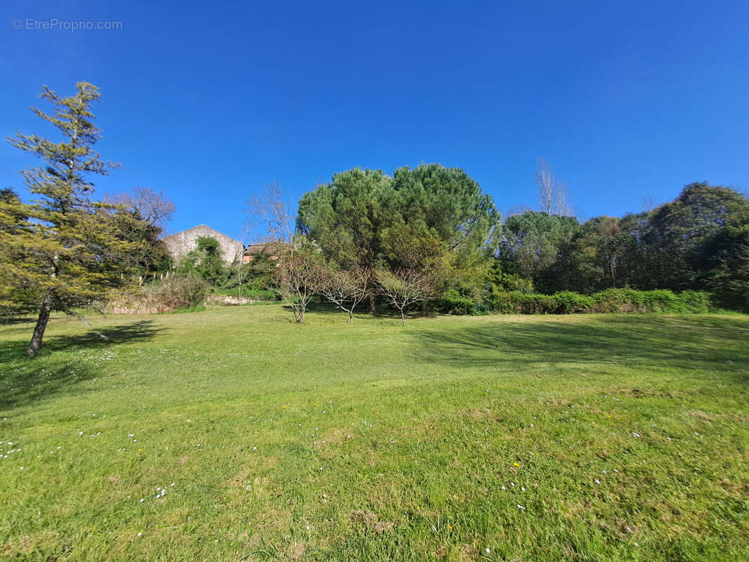 Maison à CLERMONT-DESSOUS