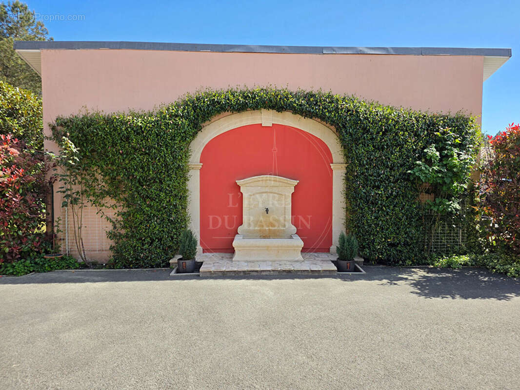 Maison à MIOS