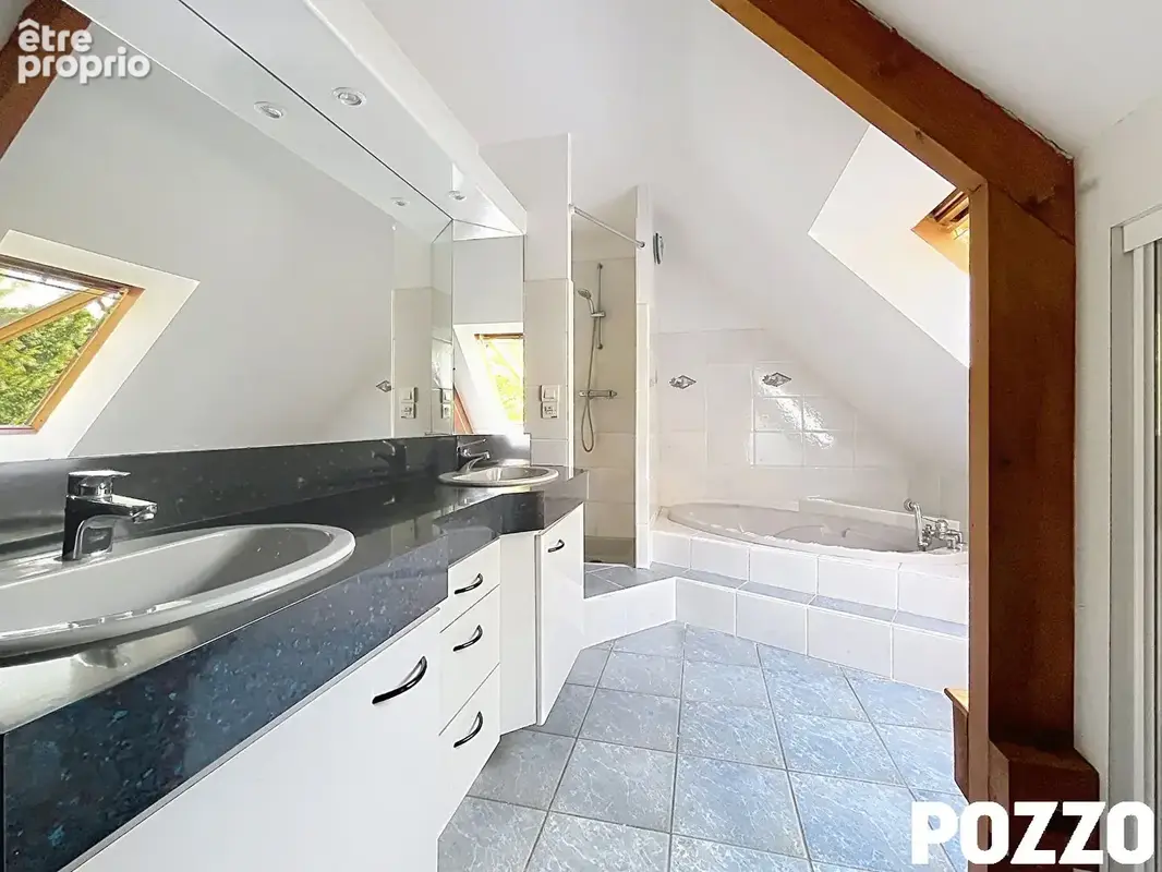 A VENDRE - Precey - Propriété de caractère 6 pièce(s) 140 m² - photo 7
