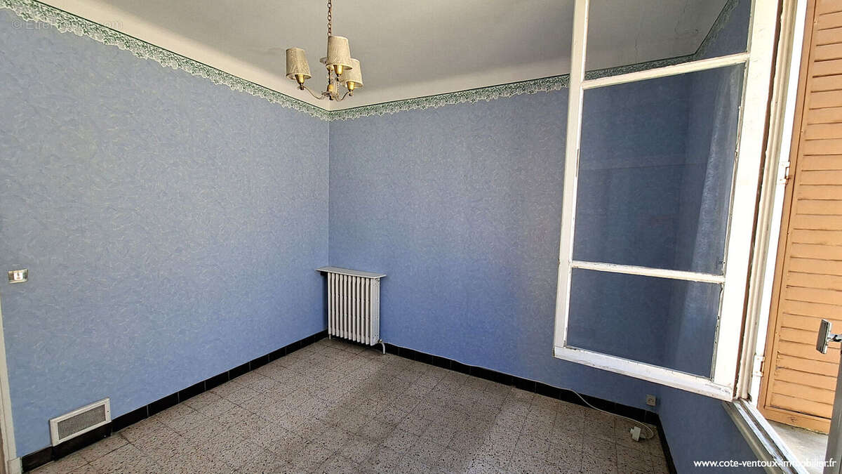 Maison à ROQUEMAURE