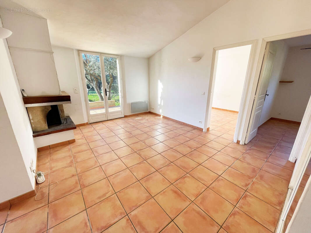 Maison à PLAN-DE-LA-TOUR