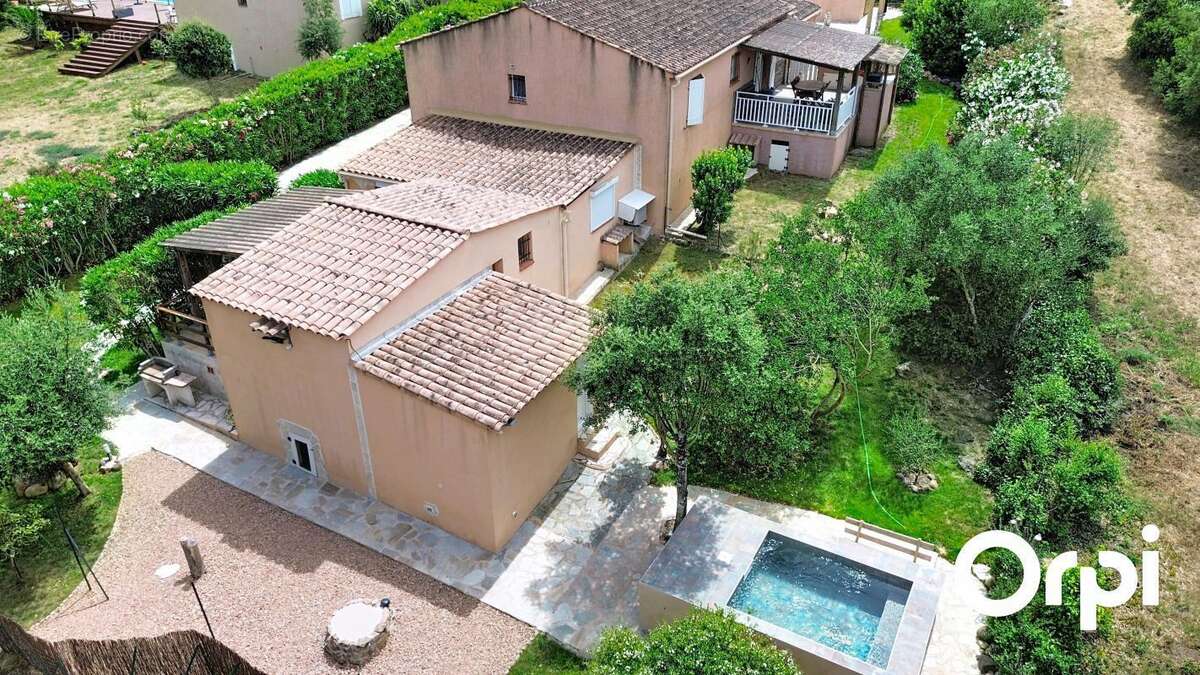Maison à PORTO-VECCHIO