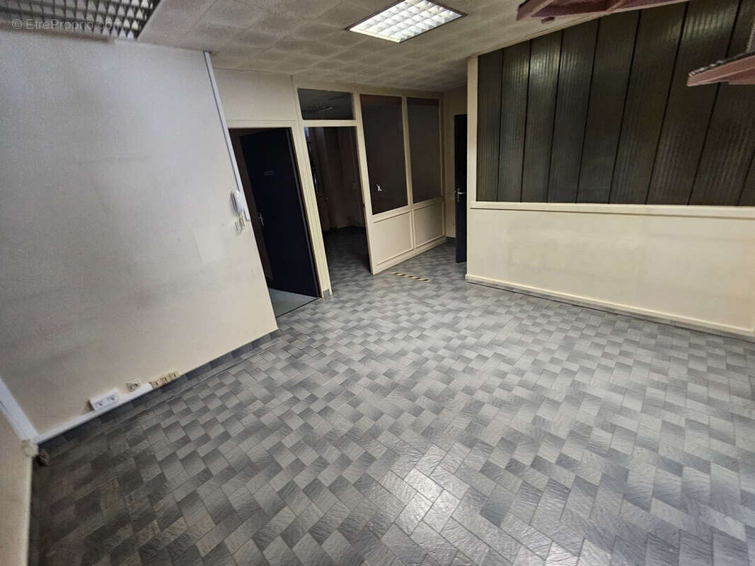 Commerce à SAINT-CLAUDE