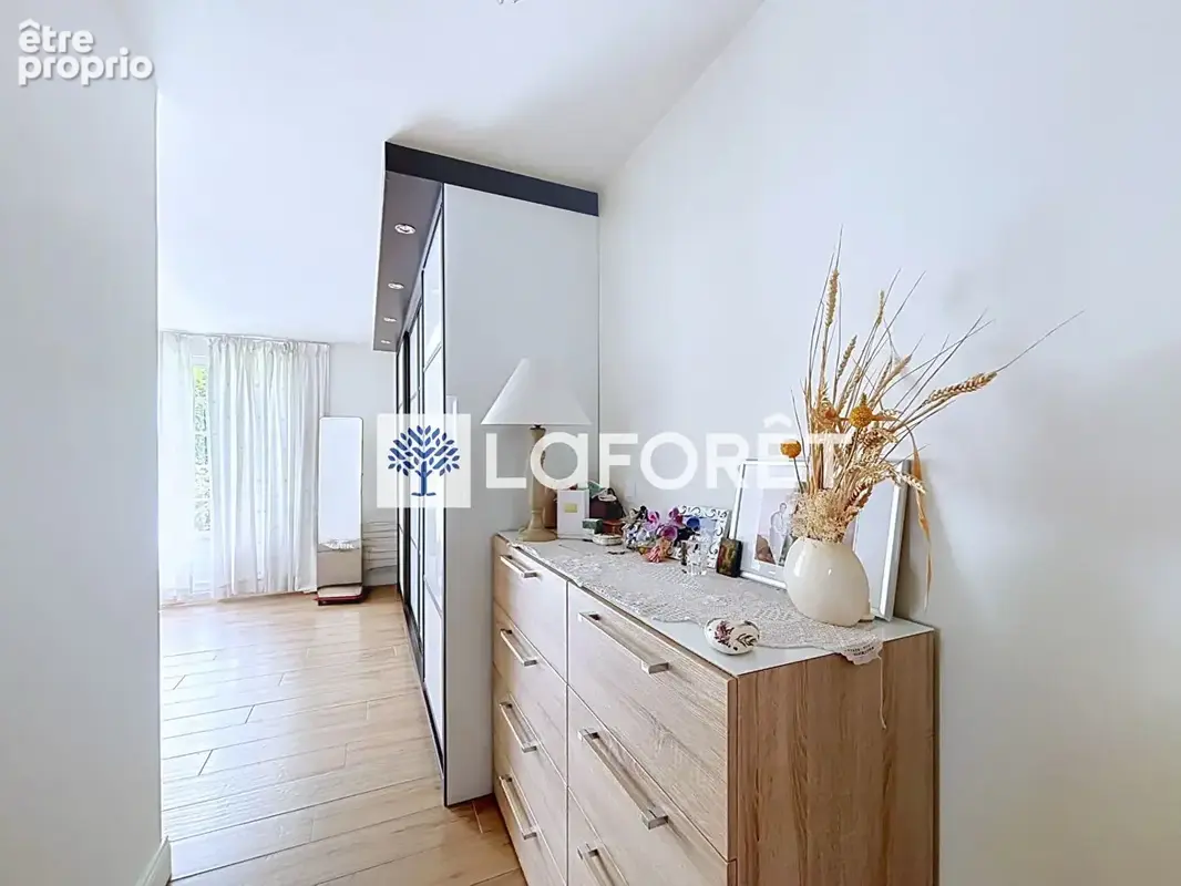 Maison familiale type "Uriella" à Saint-Nom-la-Bretèche - photo 8