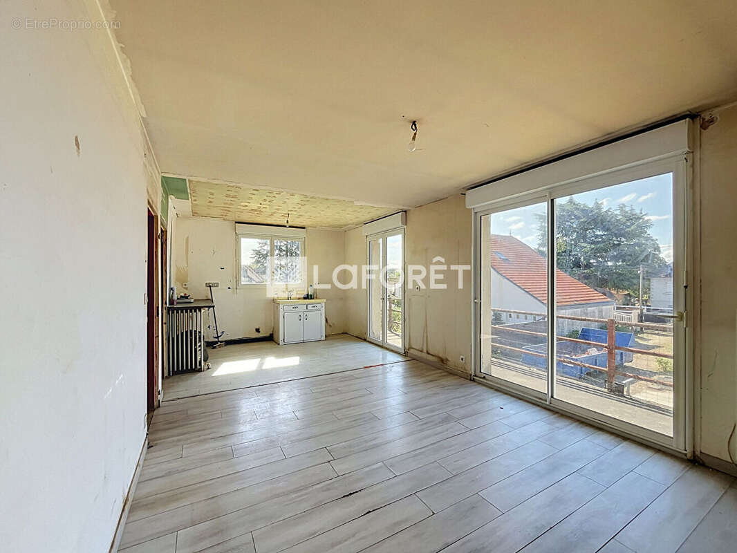 Maison La Ferté Saint Aubin 4 pièces 73 m² à réaménager - photo 3