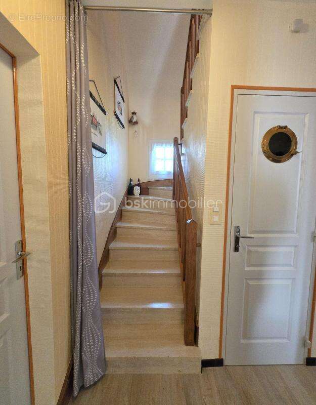  Maison néo-bretonne sur sous-sol complet – 4 chambres – beau jardin paysagé - photo 16