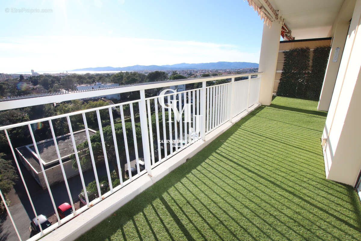 Appartement à SAINT-RAPHAEL