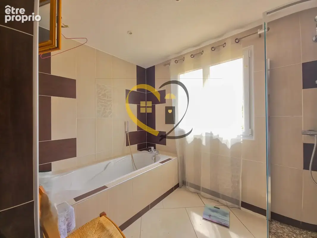 Maison familiale de 125 m² à Beaulon — DPE A — 222 000 € HAI - photo 13