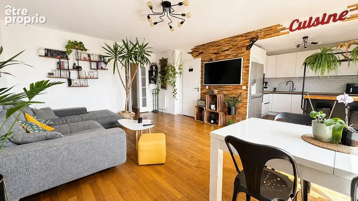 Appartement à MAISONS-ALFORT