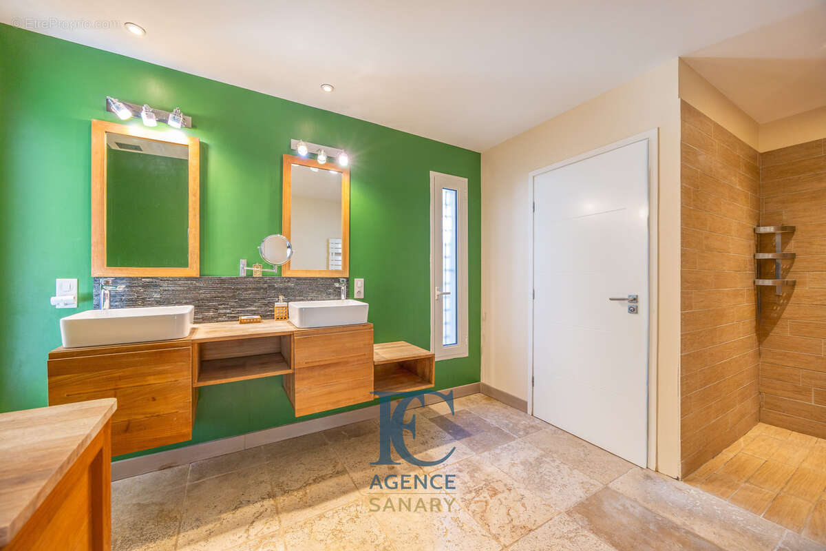 Maison à SANARY-SUR-MER