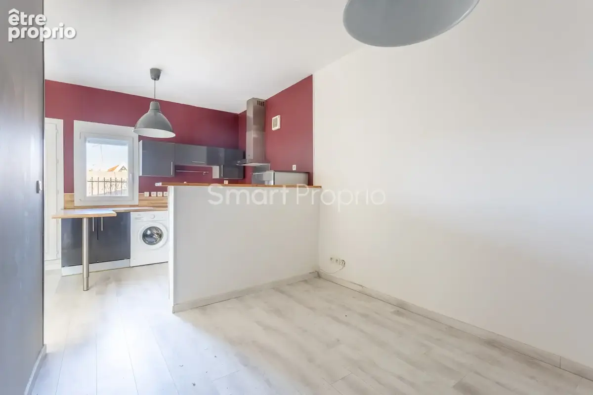 Bel appartement rénové avec terrasse à Vichy. - photo 9