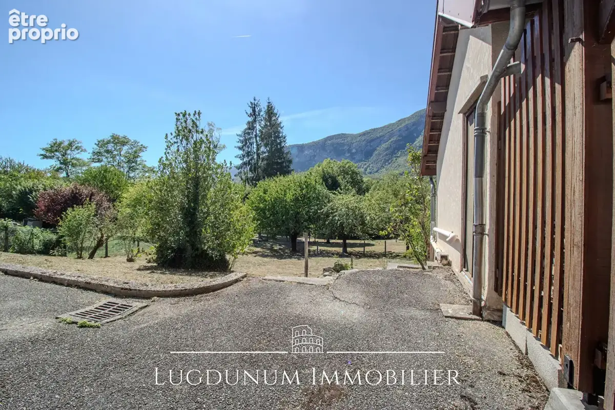Maison 7 pièces avec Terrain sur Virieu Le Grand - photo 18