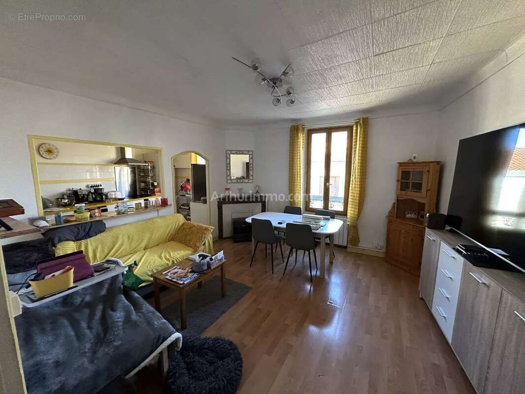 Appartement à SAINT-ANDRE-LES-ALPES