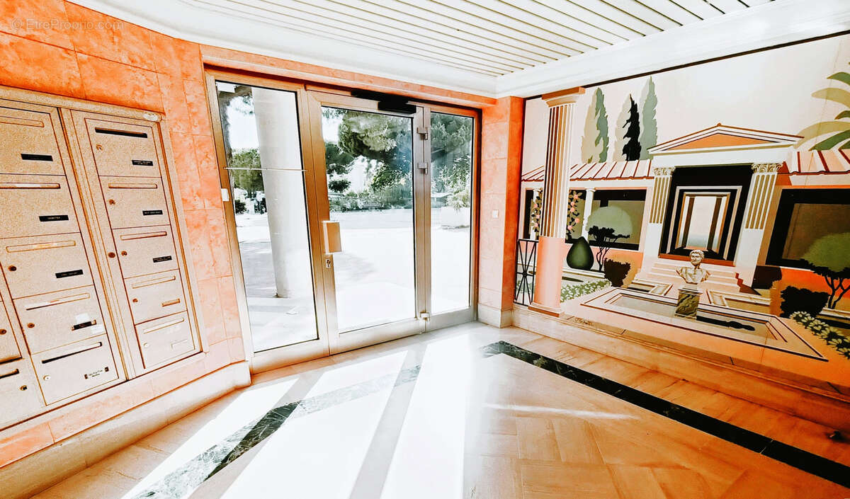 Appartement à FREJUS