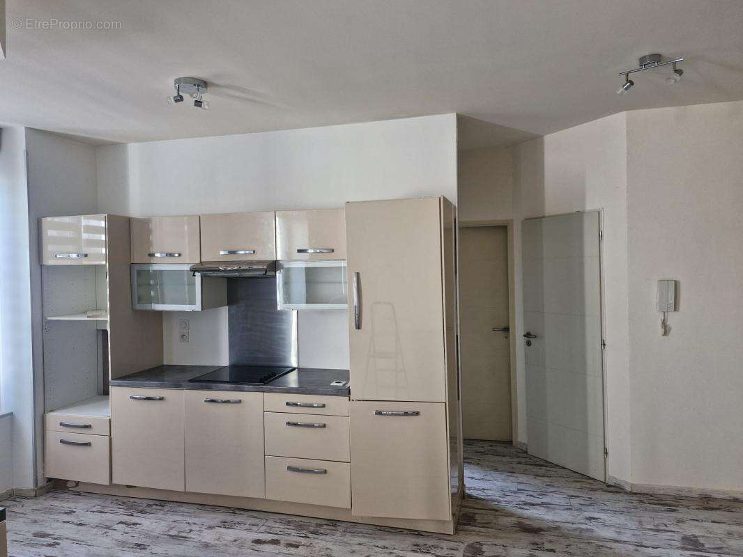 Appartement à LOIRE-SUR-RHONE