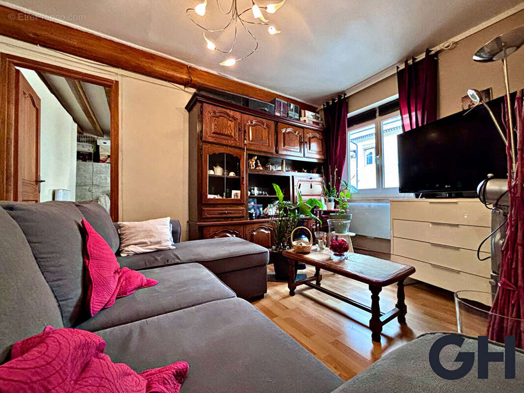 Appartement à LYON-1E