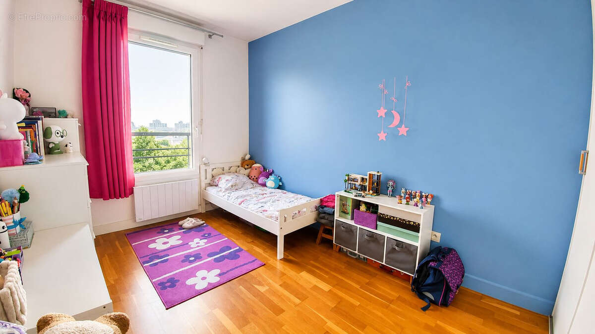 Bel appartement  de 4 pièces en centre ville avec balcon, box et cave - photo 15
