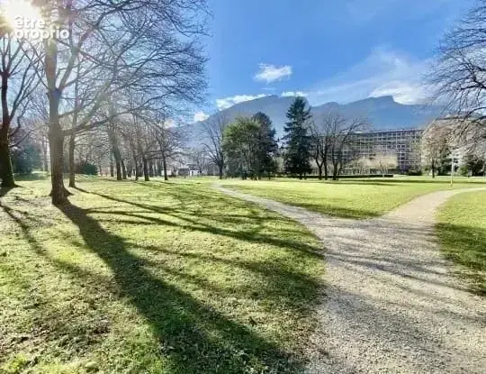 Saint Egrève Domaine Barnave - photo 10