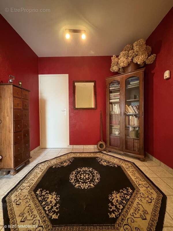 Maison à VEZIN-LE-COQUET