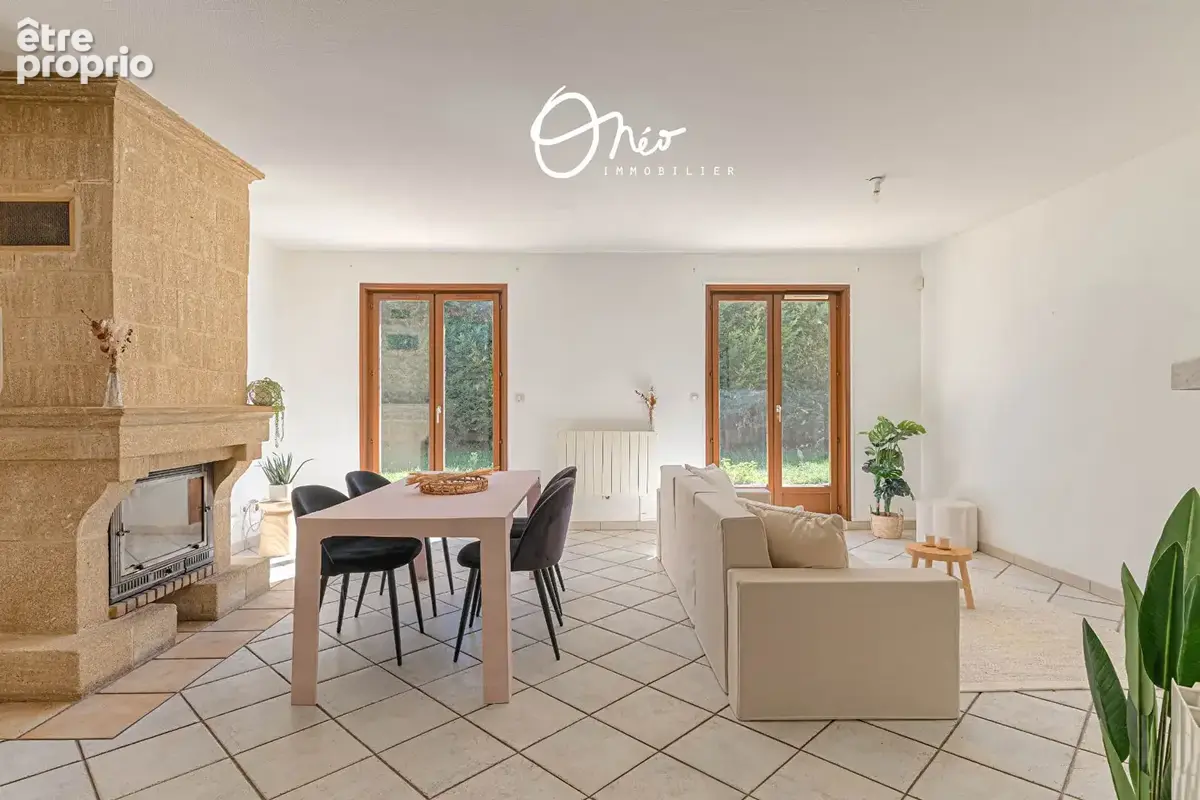 Saint Pierre de Chandieu - Maison individuelle 4 pièces de 89 m2 avec garage sur son terrain de 389 m2 - photo 5