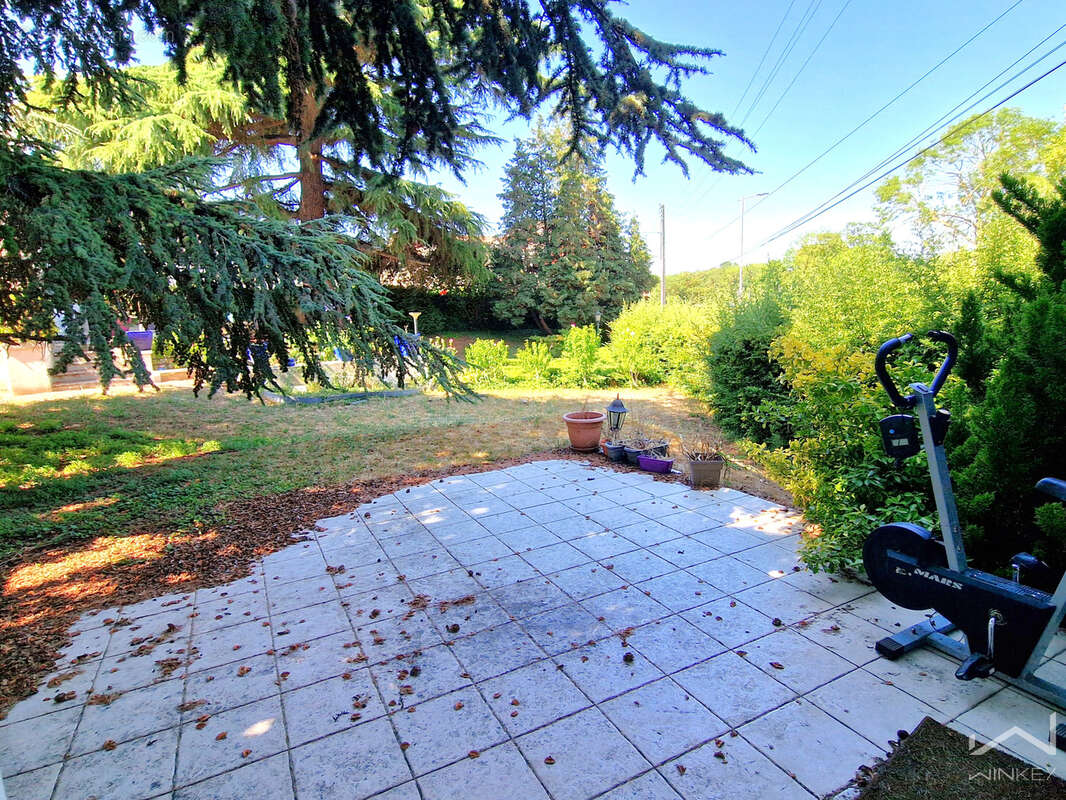 Maison terrain 469m2 avec un gros potentiel - photo 7