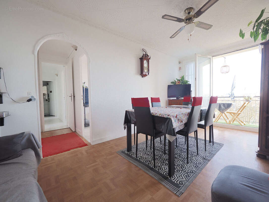 Appartement à MONTREUIL