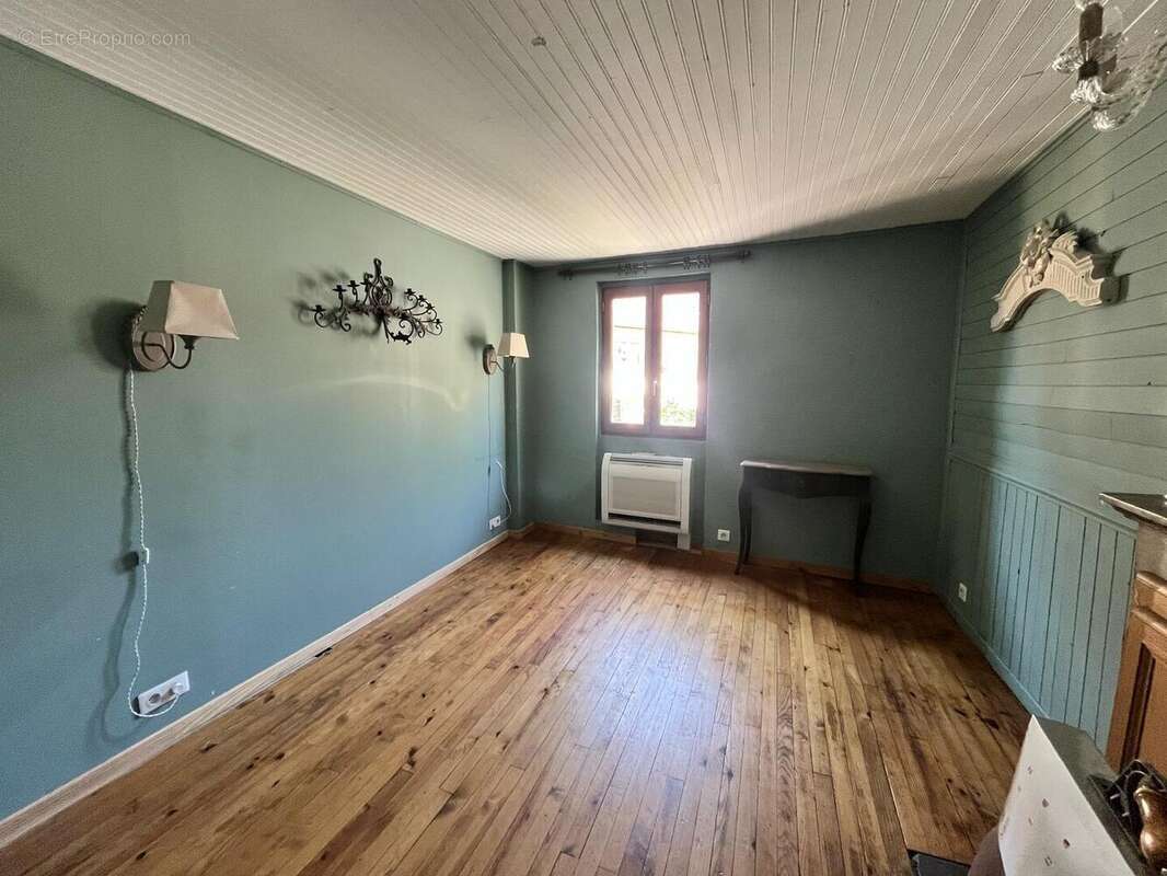 EXCLUSIVITE LABEL PIERRES. L'Élégance Discrète d'une Maison de Village, avec tous commerces - photo 18