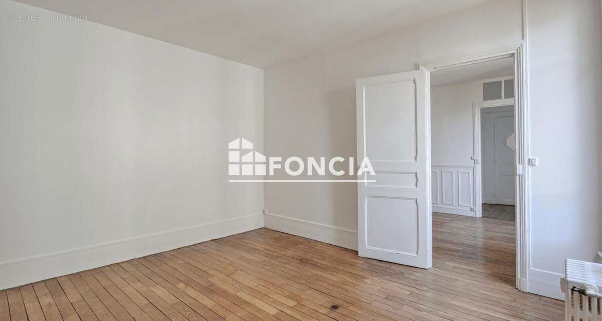 Appartement à VILLEJUIF